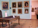Зал Восточноевропейского искусства в Пархомовском художественно-историческом музее