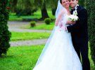 Ведучий Григорій Решетнік і його дружина Христина поділилися ніжними архівними фото з нагоди річниці весілля