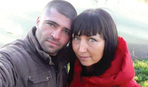 Сергій і Наталія Давидови познайомилися в інтернеті. Живуть у селі Паладь-Комарівці Ужгородського району на Закарпатті. Мають спільних сина й доньку. Сергія підозрюють у вбивстві однієї з доньок дружини від попередніх стосунків — 10-річної Майї