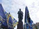 В Киеве проводят Марш славы УПА. Фото: Жорин с Азова