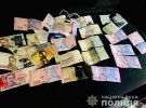 Полицейские Ивано-Франковщины задержали группу мошенников, которые представлялись полицейскими и требовали у людей деньги за якобы непривлечение их родственников к уголовной ответственности