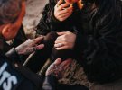 Американська зірка реаліті Кортні Кардаш'ян показала, як освідчувався музикант Тревіс Баркер