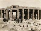 Древнейшая часть храма была основана при фараоне Аменхотепе III. Это центр храма с близлежащими залами, украшенными монументальными рельефами и надписями