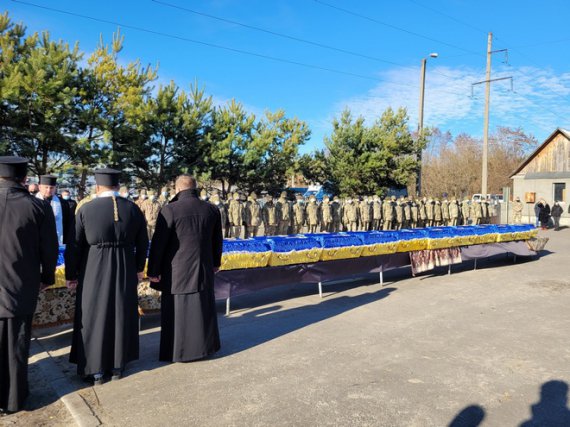 В городе Костополь Ровенской области перезахоронили 25 жертв НКВД