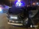 У Харкові п'яний поліцейський із Сумщини за кермом Mitsubishi Outlander влаштував аварію