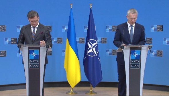 Глава МИД и генсек НАТО обсудили, как Украина может защититься и дать отпор российской агрессии.