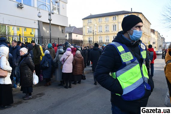 В Галицькому районному суді Львова мали сьогодні обирати міру запобіжного заходу для Остапа Стахіва