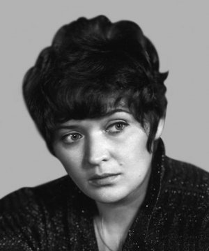 Світлана Йовенко дебютувала в літературі 16-річною. Видала майже 20 книжок