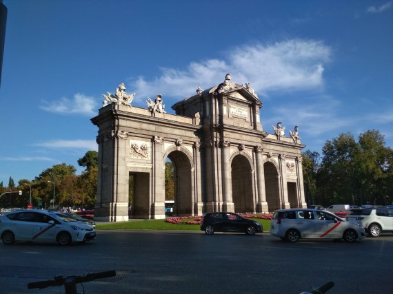 Ворота Алькала 1778 року