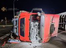 В Харькове грузовик MAN раздавил автомобиль такси Renault Logan. Погибли 40-летний водитель такси и его пассажирки – 49-летняя женщина с 3-летней внучкой