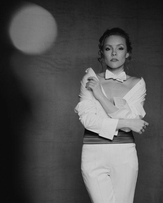 Танцовщица Елена Шоптенко восхитила эффектным фотосетом