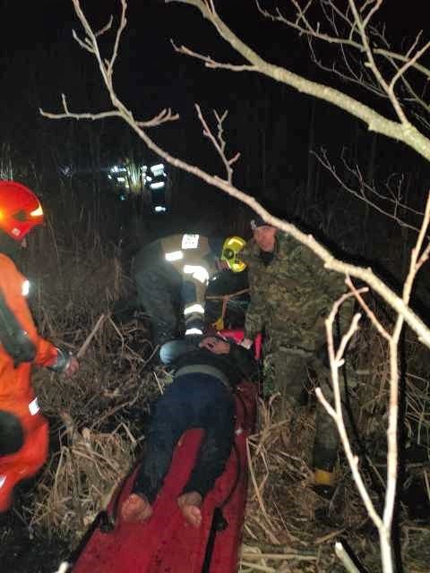 14 грудня польські прикордонники витягнули з болота чотирьох мігрантів