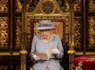 Обращение королевы к парламенту