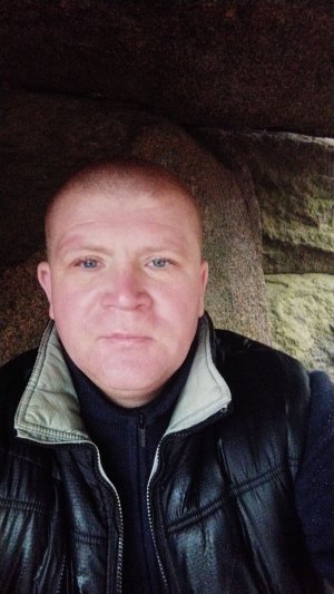 41-річний Сергій Трутинський з Умані на Черкащині отримав важкі травму обличчя, щелеп і частково втратив зуби. На лікування потрібна допомога.