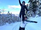 Звездные супруги Екатерина Кухар и Александр Стоянов проводят зимние каникулы в США