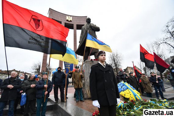 Во Львове отметили 113-ю годовщину со дня рождения лидера ОУН Степана Бандеры