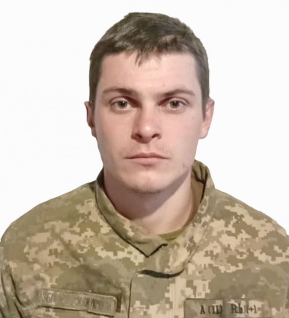 Валерій Геровкін (на фото), Станіслав Богуславський,  Станіслав Запорожець загинули в грудні від ворожих куль. Усі троє родом зі Сходу України, служили на Донеччині