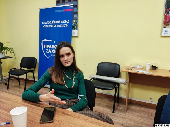 Светлана Бутенко предоставляет бесплатную юридическую помощь беженцам