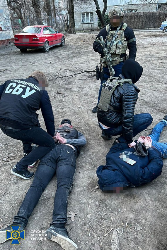 В Одесской области пограничники организовали банду, которая похищала людей и требовала с них деньги