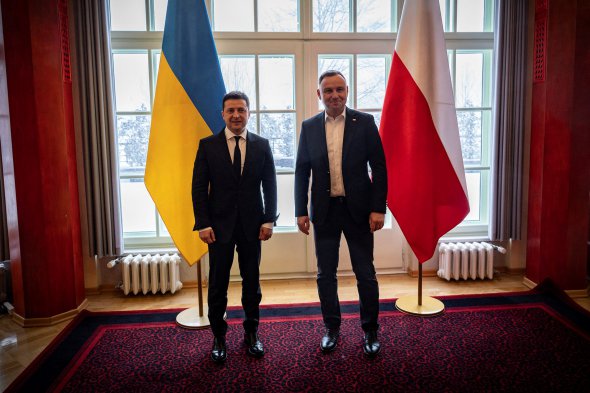 Президент Украины Владимир Зеленский и Польши Анджей Дуда во время встречи в Польше, 20 января 