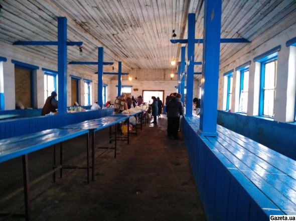 Центральный колхозный рынок в Гадяче. Молочный павильон