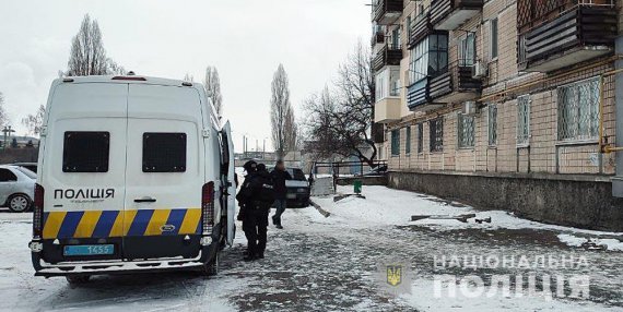 У Полтавській області затримали 20-річну жінку з Херсонщини, яка обкрадала своїх залицяльників у кафе