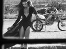 Данська супермодель і "янгол" Victoria's Secret Жозефін Скрівер показала спекотні кадри зі стильного фотосету