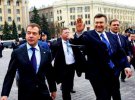 Януковича супроводжував колишній голова Харківської ОДА Михайло Добкін