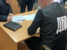 Слідчі Теруправління ДБР Мелітополя повідомили про підозру членам організованої групи, яка налагодили збут наркотиків великими партіями на території Запорізької області