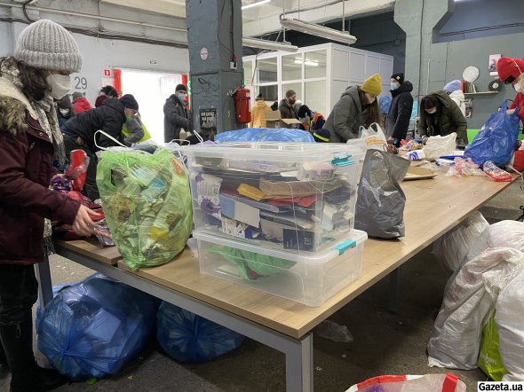 Більше 8 тонн сміття щомісяця зі станції відвозять на спалювання