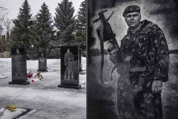 Могили російських солдатів в Курську