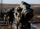 Українські військові провели видовищні навчання на Донбасі