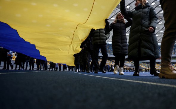 16 февраля в Украине огласили Днем единства 