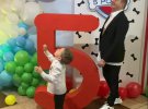 Катя Осадча та Юрій Горбунов влаштували вечірку на честь п'ятиріччя сина