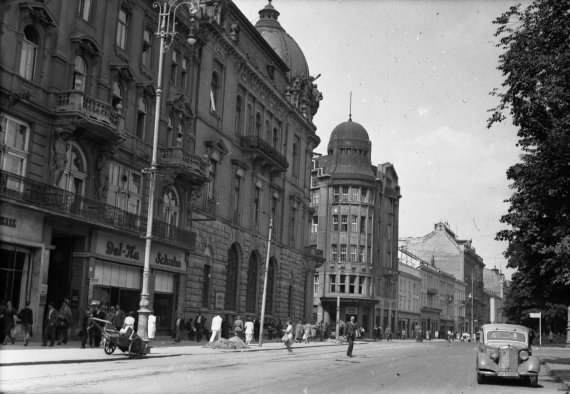 Gazeta.ua собрала фотографии оккупированного нацистами Львова