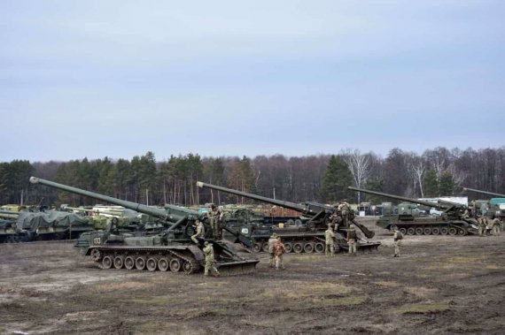 Найпотужніша артилерія України готується давати відсіч ворогу  і проводить бойове злагодження