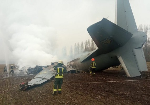 Под Киевом упал самолет ВСУ
