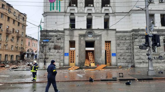 Последствия воздушного удара по Харьковскому городскому совету