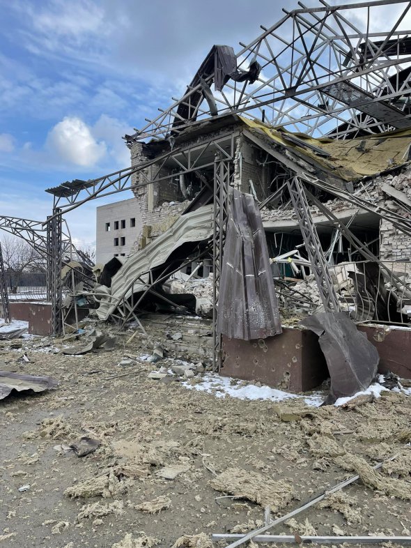 Хворі вибирались з під завалів. Про загиблих не повідомляється