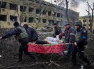 Російські окупанти скинули бомби на пологовий будинок та дитячу лікарню в Маріуполі 