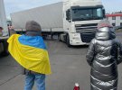 На польському кордоні блокують російські та білоруські вантажівки