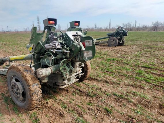 Окупанти "загубили" техніку і снаряди біля Миколаєва і втекли