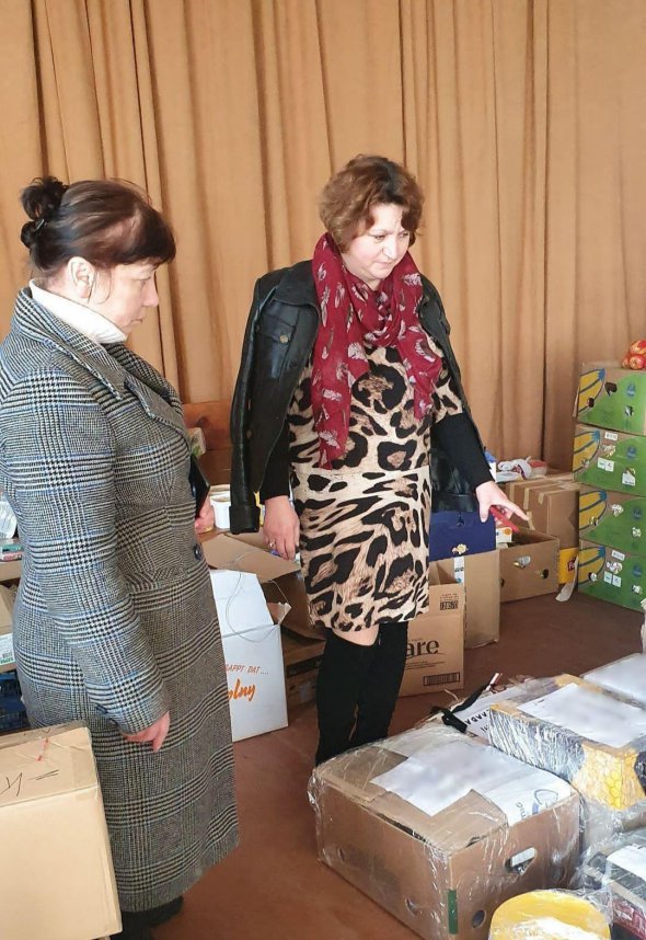 Волонтеры Яворивского района собирают помощь армии и жителям восточной Украины, которые оказались на грани гуманитарной катастрофы из-за войны с Россией.