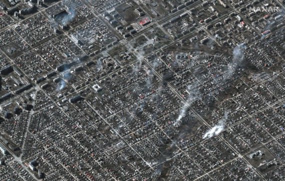 Обнародовали новые спутниковые снимки Мариуполя