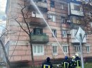 Оккупанты обстреливают жилые дома в Северодонецке. В городе горят многоэтажки