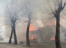 Оккупанты обстреливают жилые дома в Северодонецке. В городе горят многоэтажки