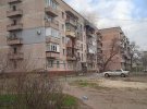 Рашисти беспощадно обстреляли жилые дома в Северодонецке
