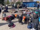 Оккупанты ударили кассетным Искандером по железнодорожному вокзалу в Краматорске. В то время там находились тысячи человек, ведь происходит эвакуация жителей Донбасса в более безопасные области Украины