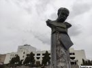 Російські окупанти розстрілювали у Бородянці навіть пам’ятники 