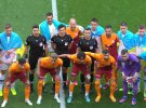 Футболісти "Галатасарая" та "Динамо" перед благодійним матчем у Стамбулі